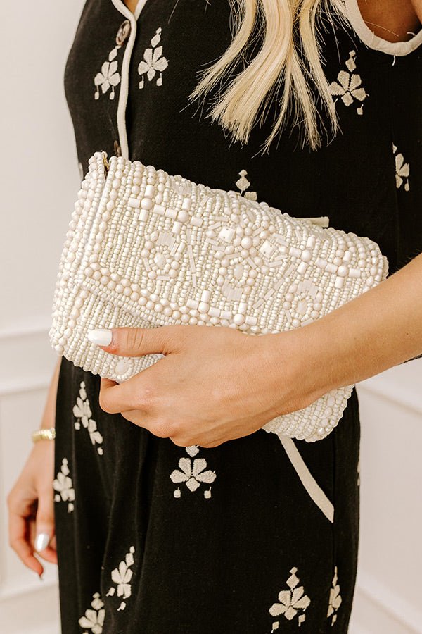 2502272815000-2025031416530200-30e0ac37vacay-mode-embellished-purse-in-white.jpg