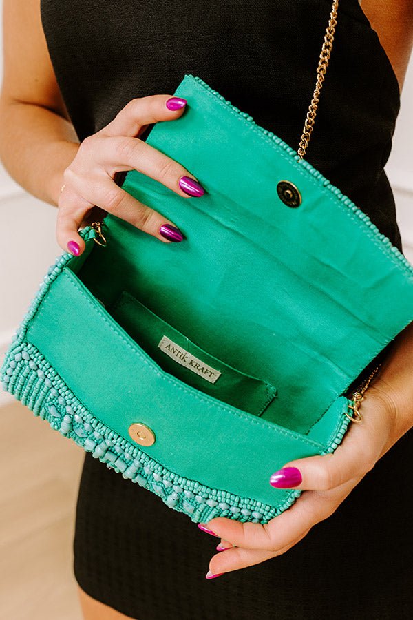 2502279905000-2025032013022900-007c483bvacay-mode-embellished-purse-in-turquoise.jpg