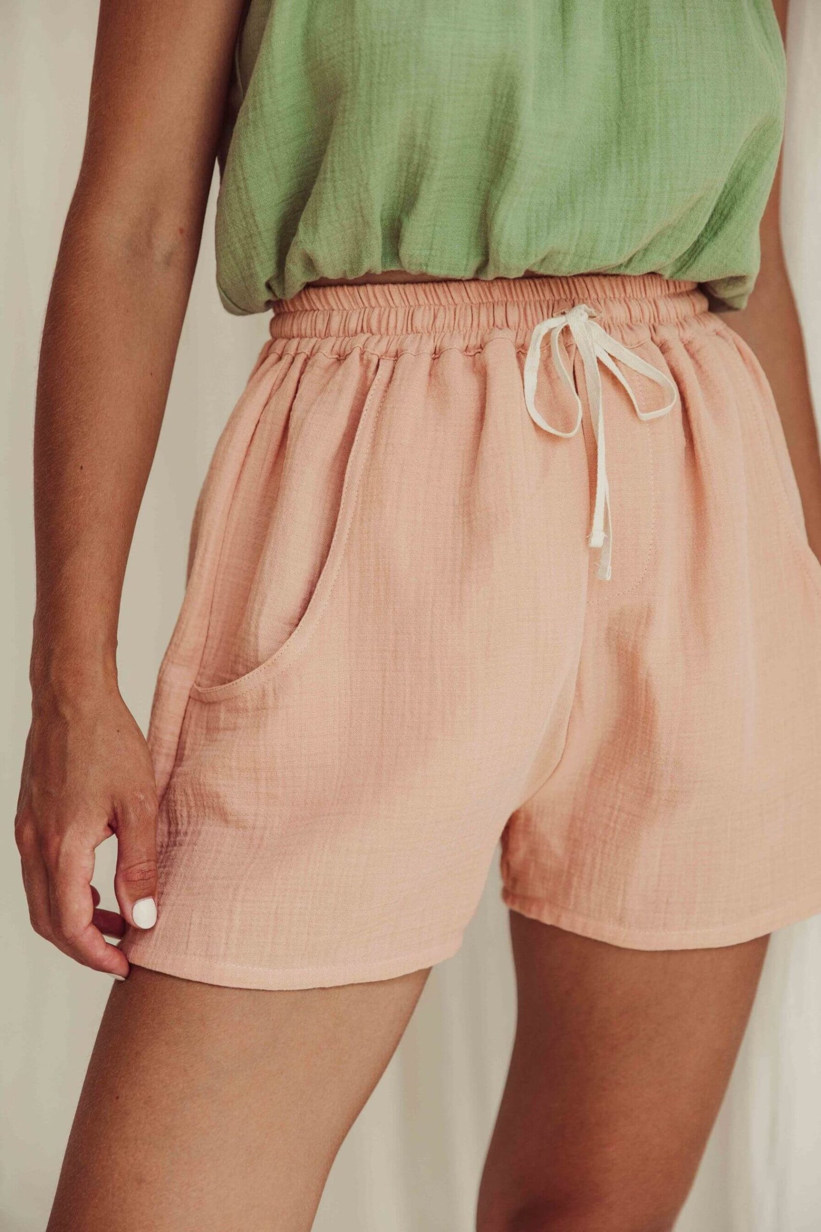 Organic_muslin_women_shorts_peach.jpg