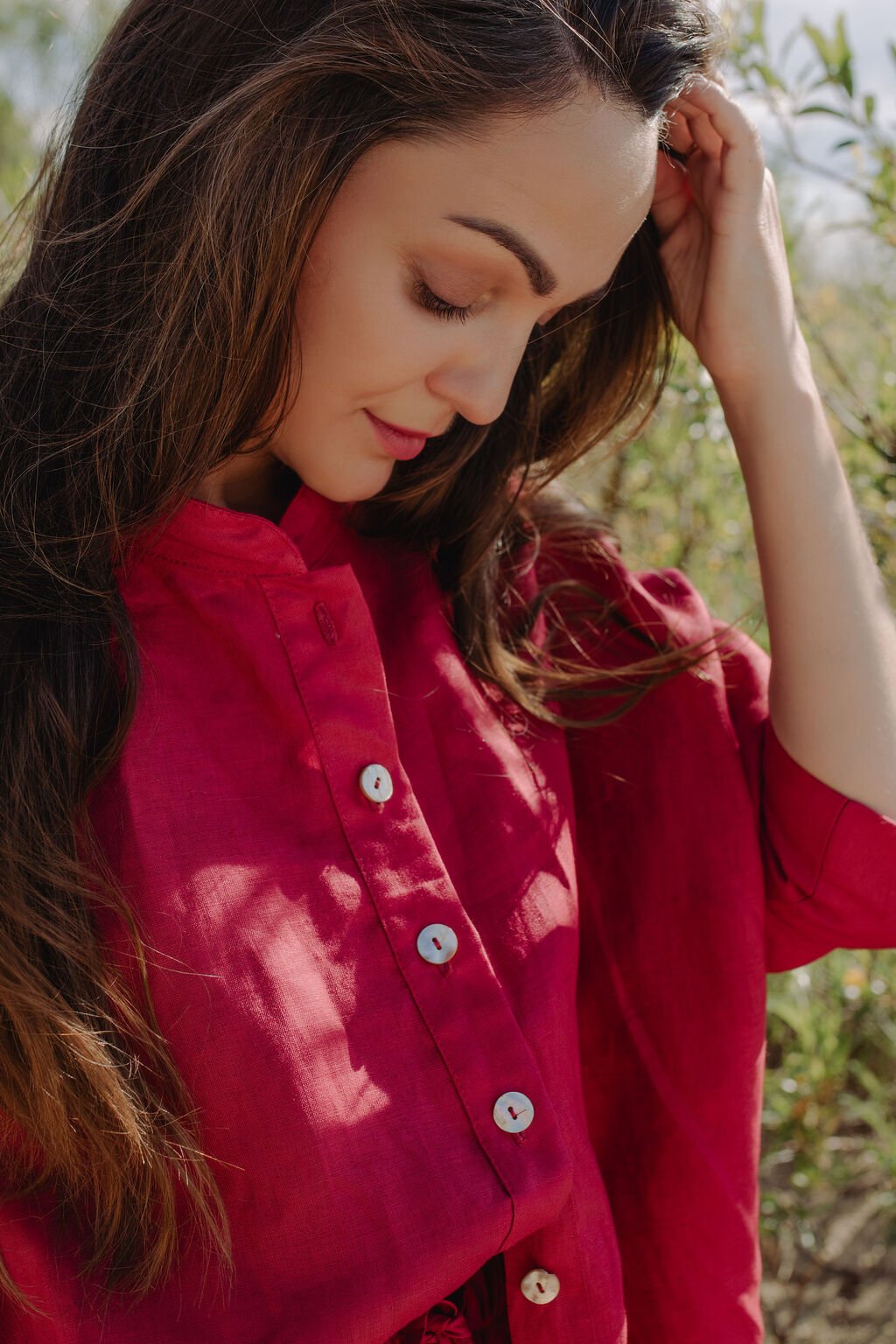 red_women_oversized_linen_shirt.jpg